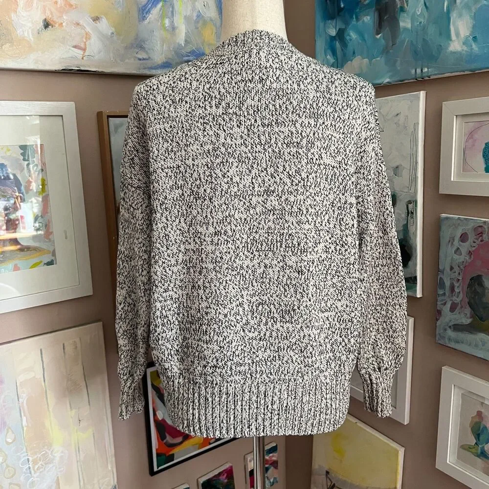 Gap Marled Knit Sweater White Black Minmalist Pullover Womens M‎ Classic Neutral